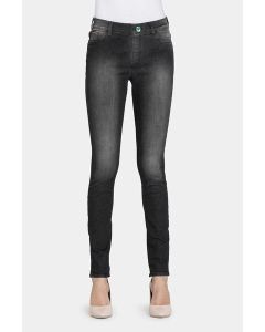 LEGG-JEANS WOMAN, ALOE TREATMENT. Regular waist and slim leg.